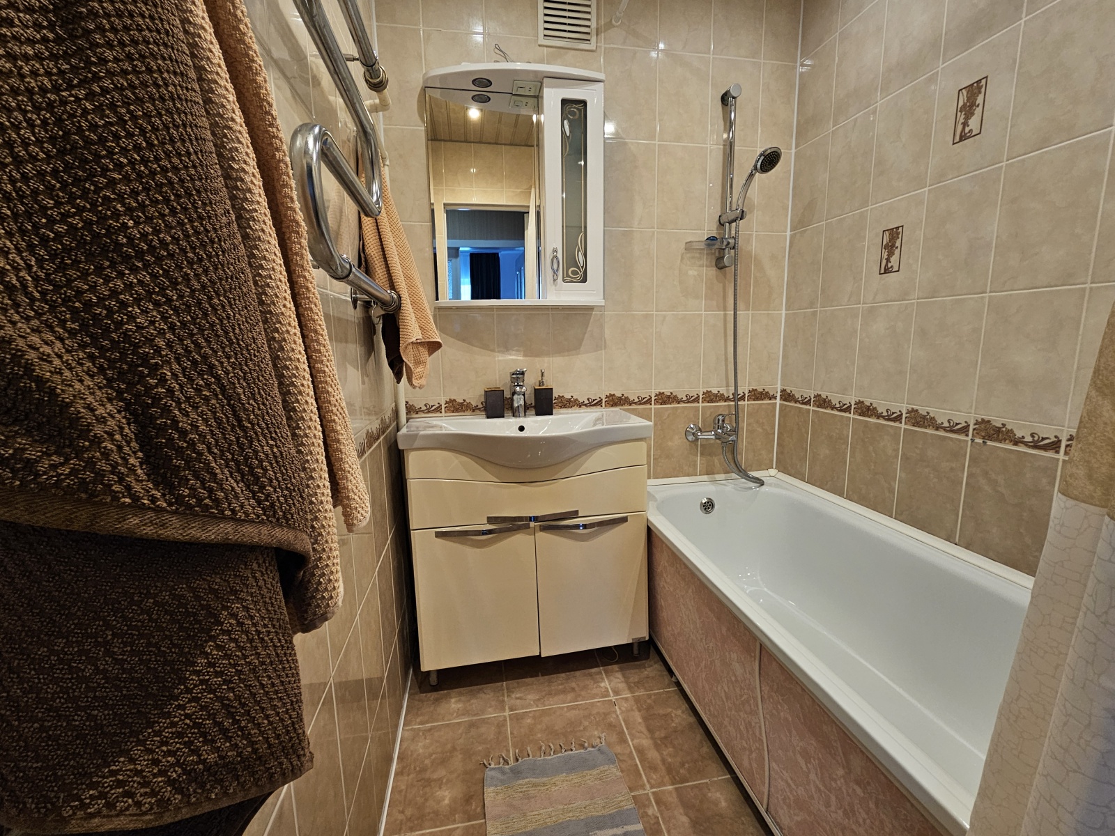 Уютная двухкомнатная квартира